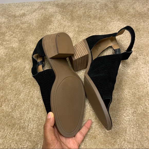 NWOB Luck Brand PeepToe Black Baxley Bootie 7.5 - Picture 8 of 8